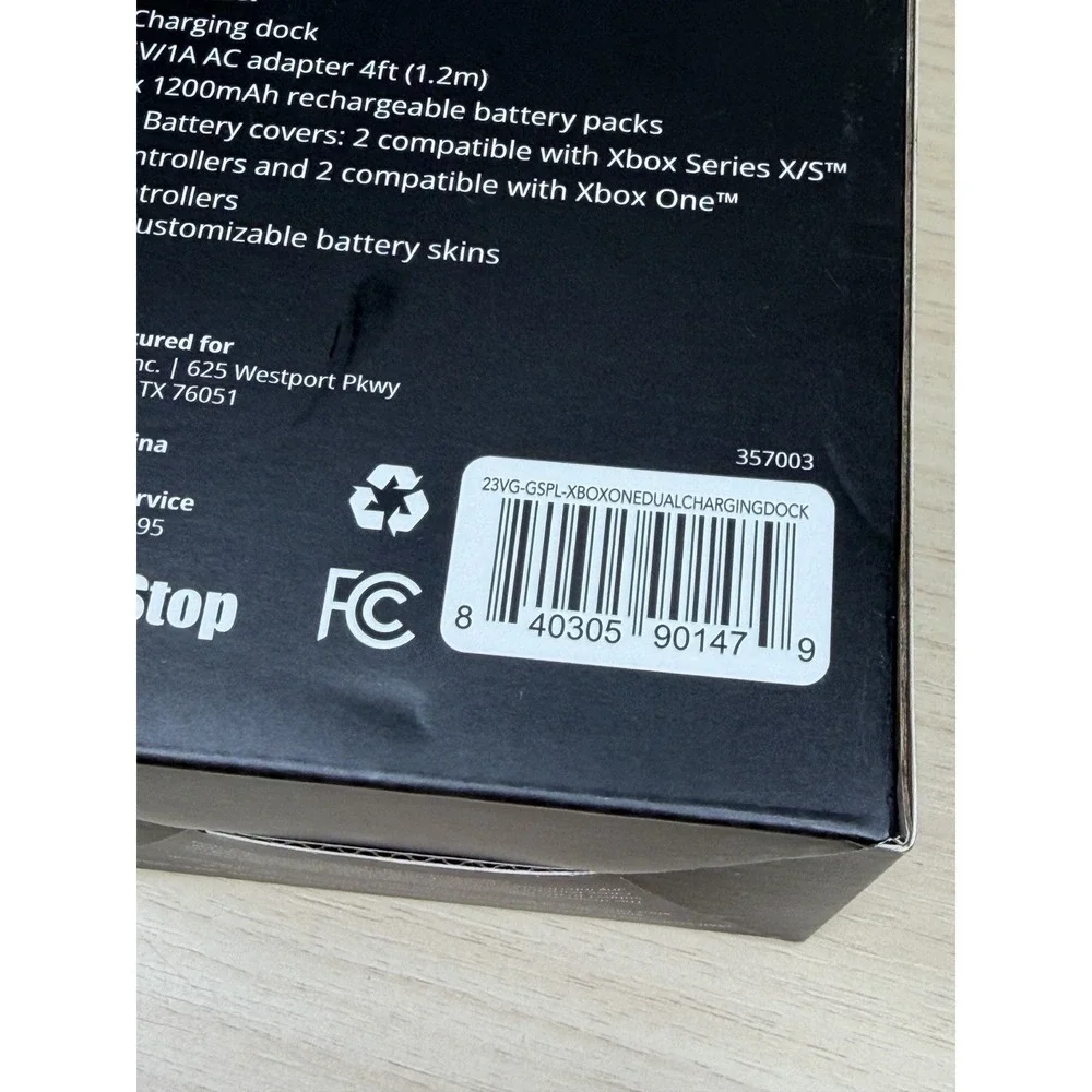 GAME STOP XBOX ONE Dual‎ Charging Dock V2 Station with 2x Batteries